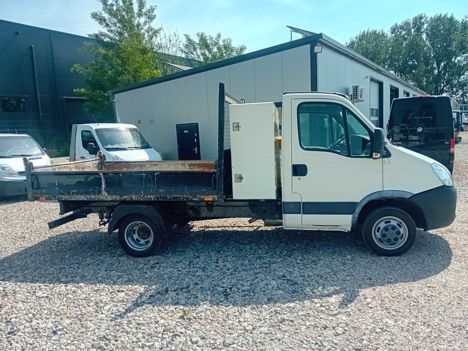 Wywrotka na wynajem dmc 3500 kg na prawo jazdy kat B