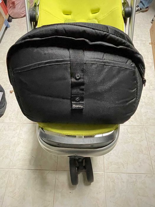 Carrinho Passeio bébé Quinny Buzz + Ovo (cadeira auto) + Acessórios