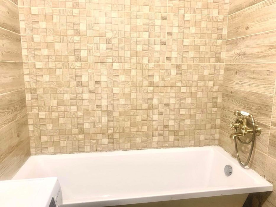 3 кімнатна з ремонтом та меблями р-н Відродження