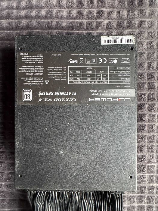 Zasilacz modularny LC-Power Platinum 1200W ATX 80+ bez opakowania
