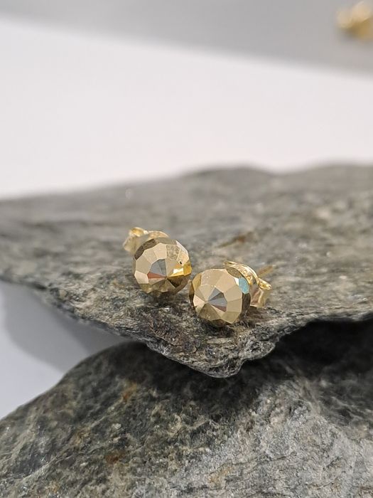 Śliczne złote kolczyki Kuleczki Błyszczące Pr.585 Nowe 0.6 cm