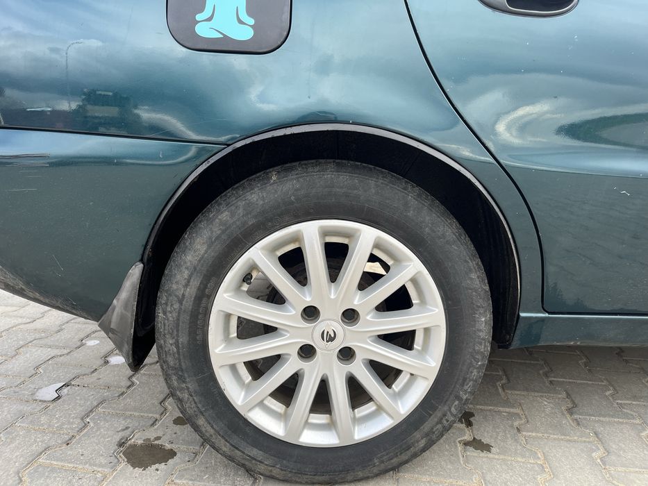 Део Ланос 1.5 2004г