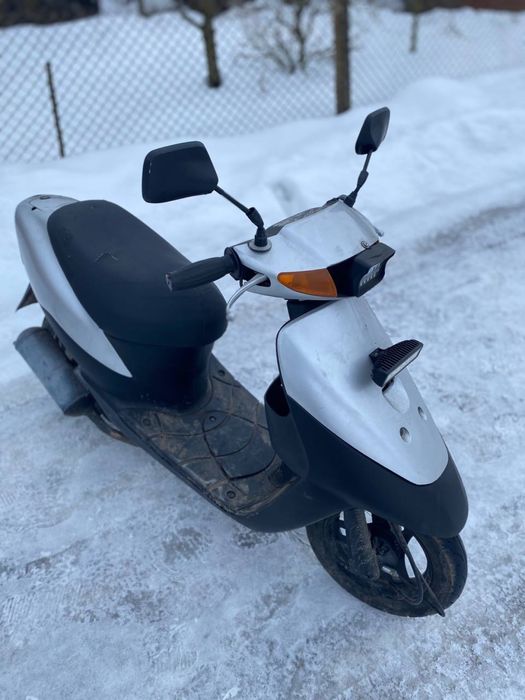 Продам скутер suzuki lets 2