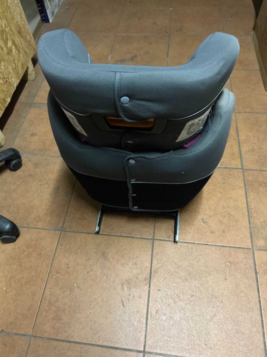 Cadeira auto “CBX by CYBEX” – grupo 2/3 – usada – Faro