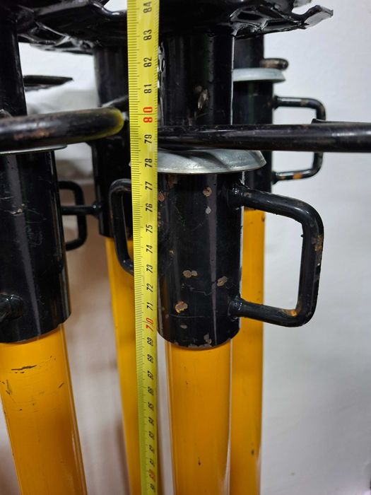 Prumos Escoras 0.80m X 1.40m - "Usados em bom estado"