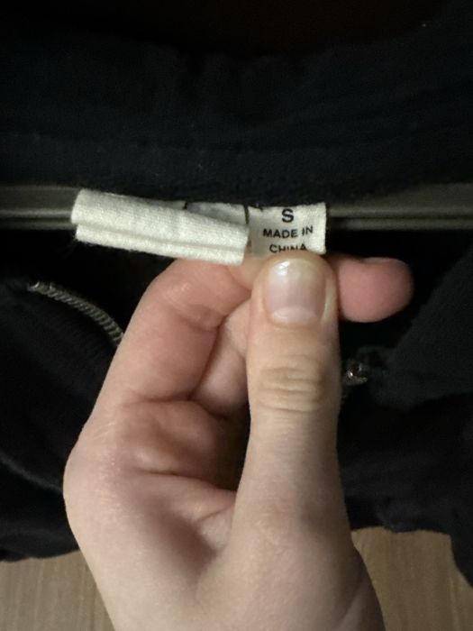 чорна зіпка  Vans на флісі xs-s