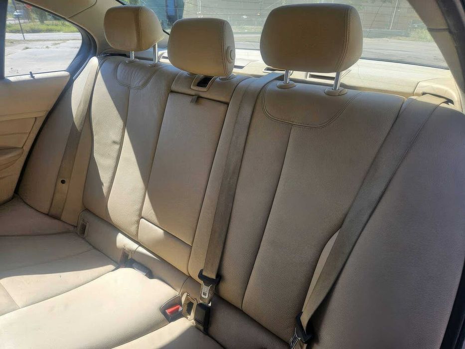 BMW 3 Series 320i xDrive      2014