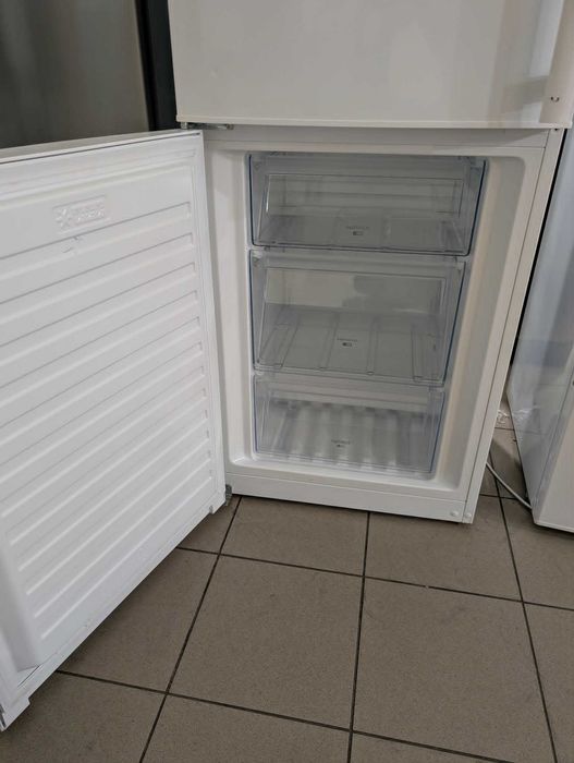 Lodówka Electrolux LNT4TE33W NoFrost | GWARANCJA 6msc.