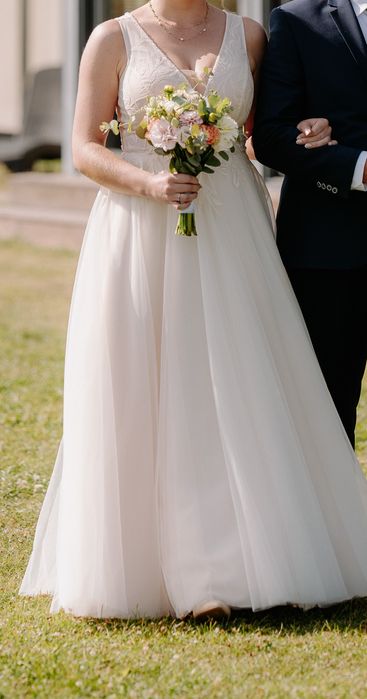 Suknia ślubna ecru roz.40/42