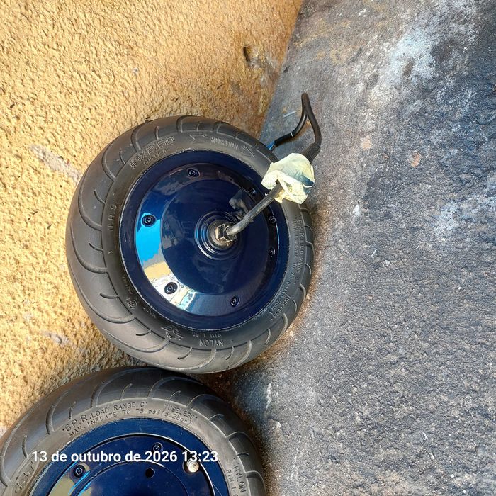Rodas trotinete elétrica par