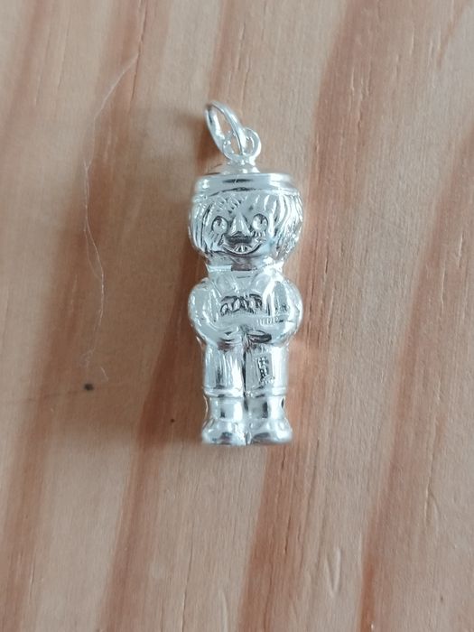 Medalha menino em prata 925