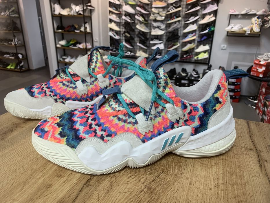adidas trae young 1 - купити чоловіче взуття - Ціна на OLX.ua