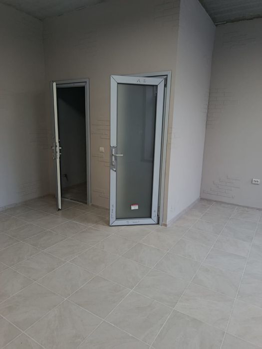 Комерційне приміщення