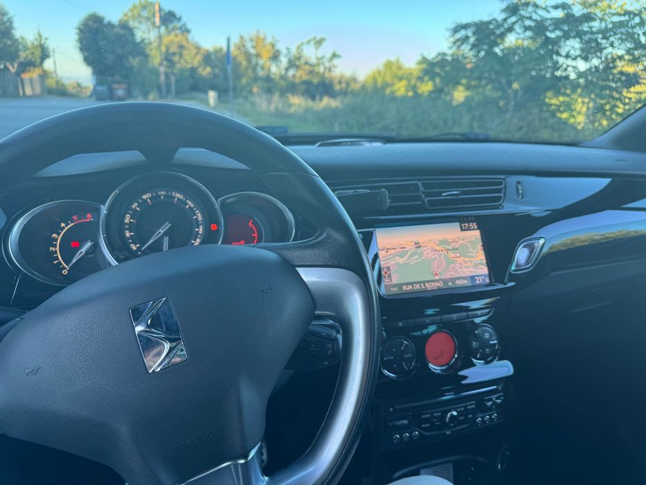 Carro citadino citroen ds3 — photo 5