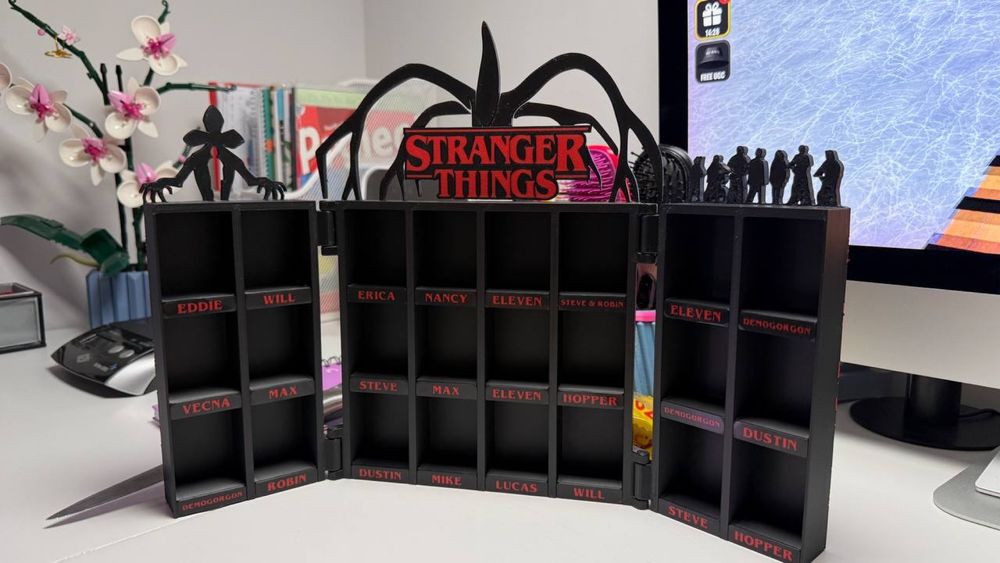 Поличка-стенд Stranger Things | Дивні дива kindee joy