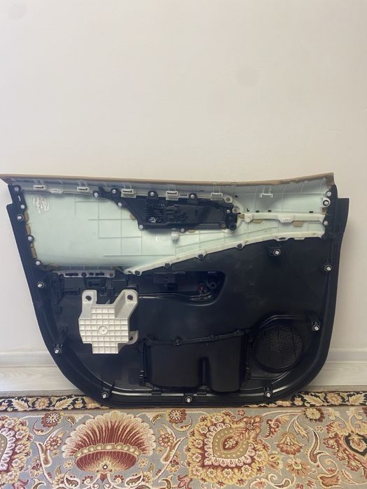 Продам карти до Toyota Rav4