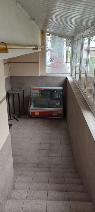 Продаж приміщення з ремонтом та обладнанням