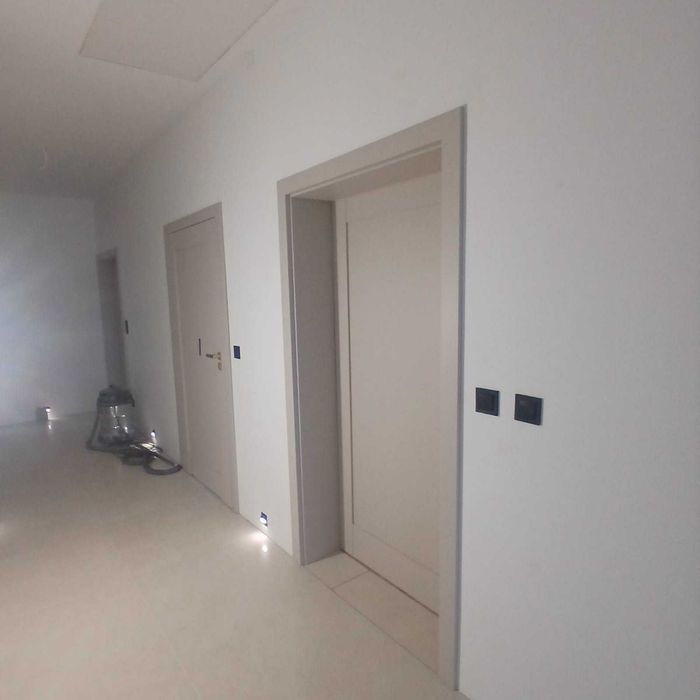 Drzwi wewnętrzne płycinowe na RAMIE DREWNIANEJ