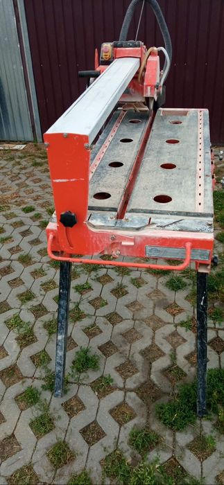 Piła wolna do cięcia płytek