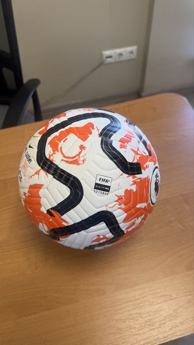 Мяч футбольный NIKE  термошов розмір 5