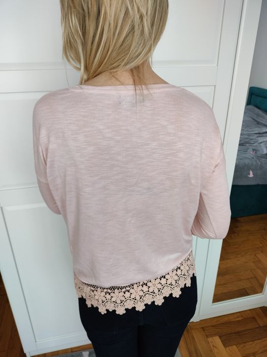 Różowa bluzka z koronką Reserved S pudrowy róż