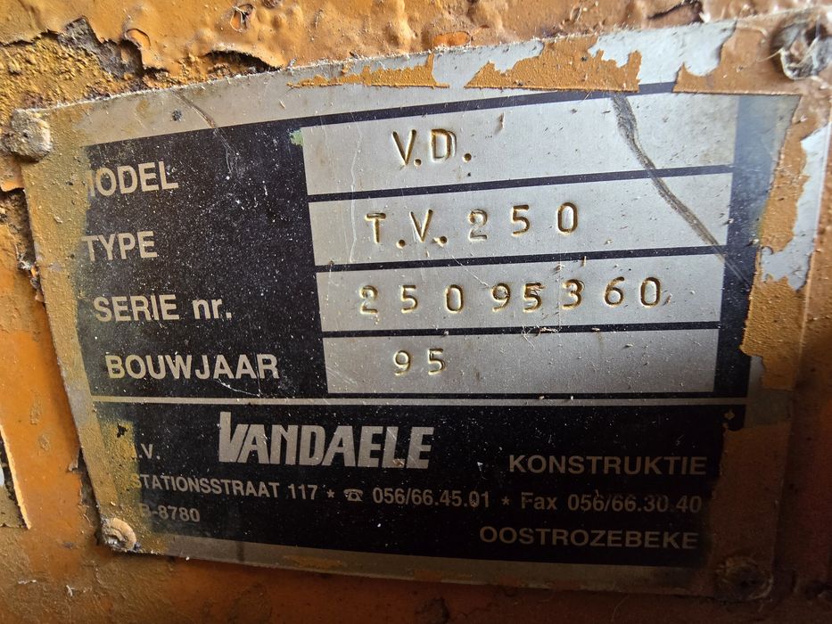 Rębak Vandaele TV 250