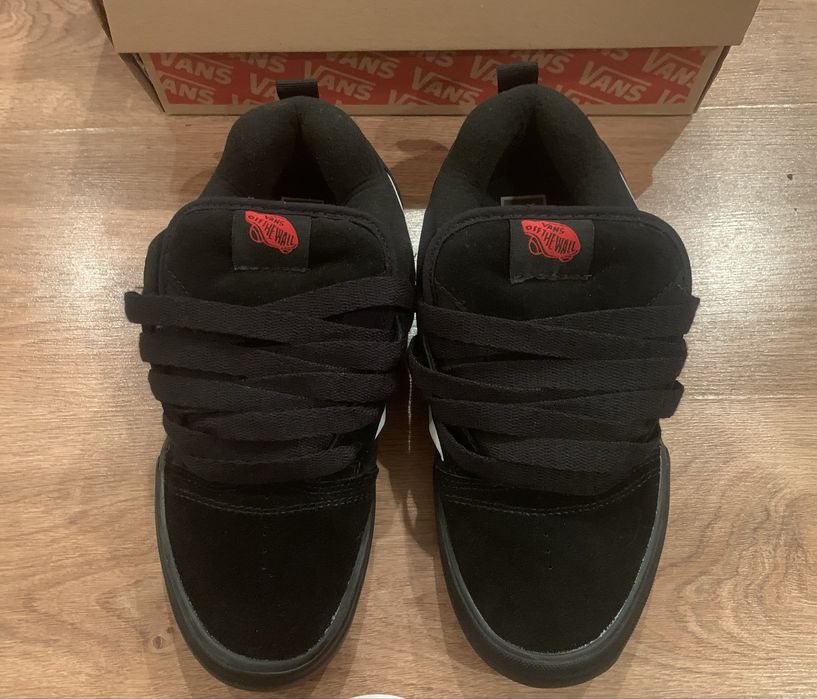 Vans knu skool black white