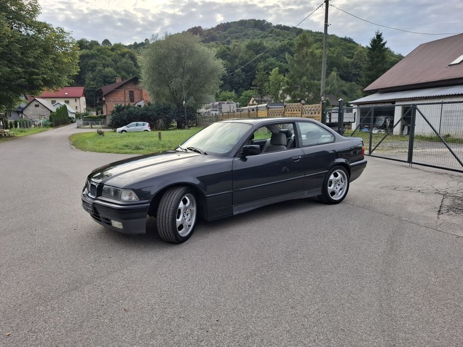 Bmw e36 coupe M50B20