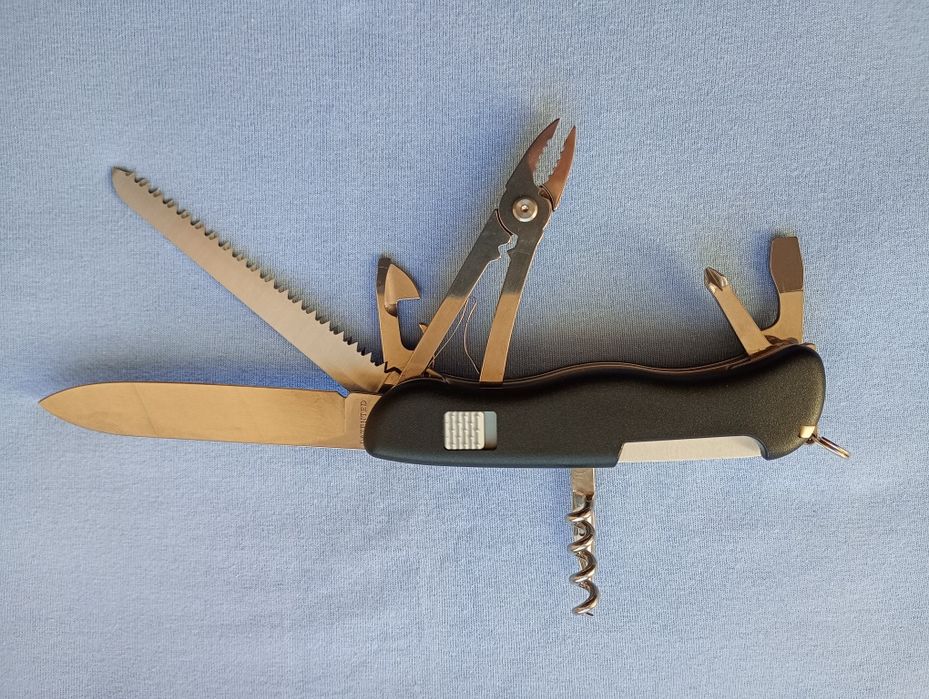 Victorinox Atlas.