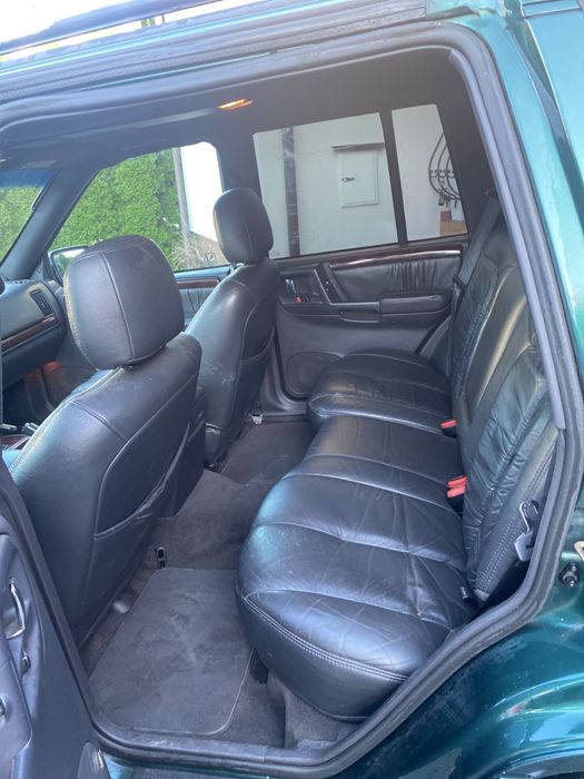 Jeep Grand Cherokee 5.9