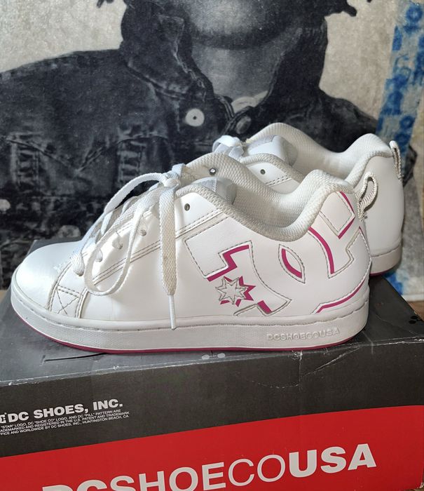 Кросівки білі DC Shoes Court Graffik