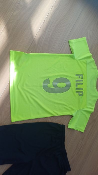 Strój sportowy Nike rozmiar 158 - 170