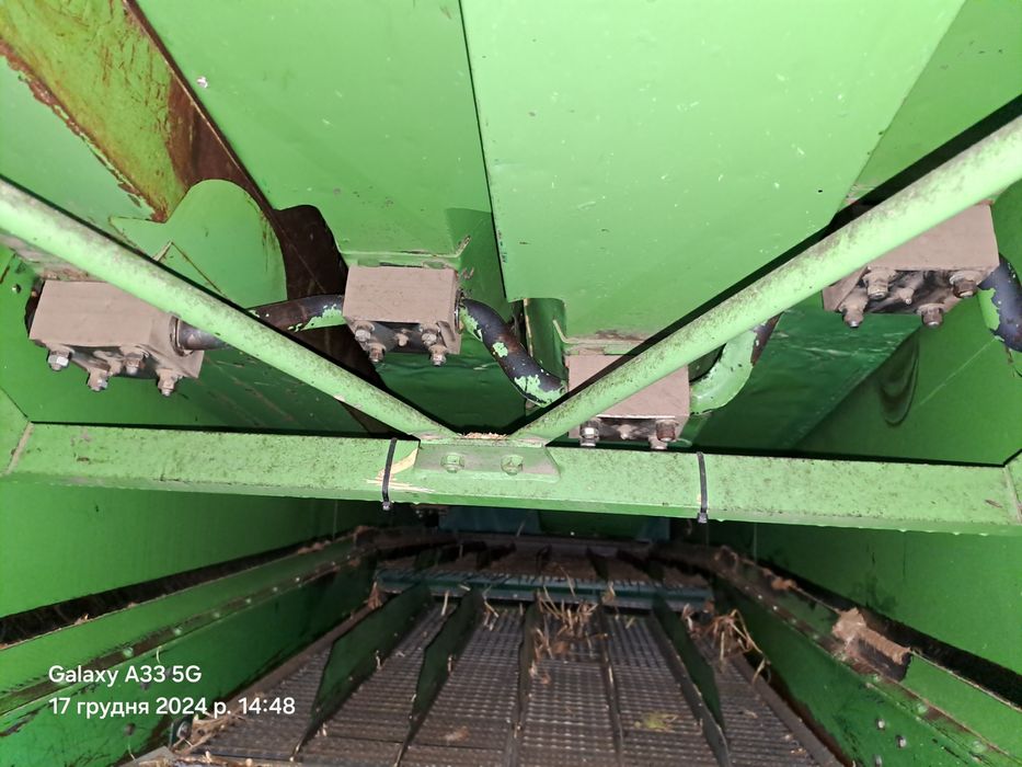 Продам комбайн Джондин 1158
