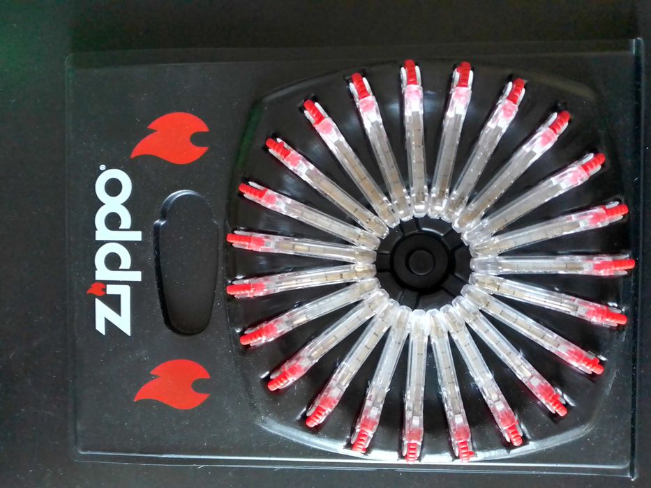 3 embalagens de pedras isqueiro Zippo