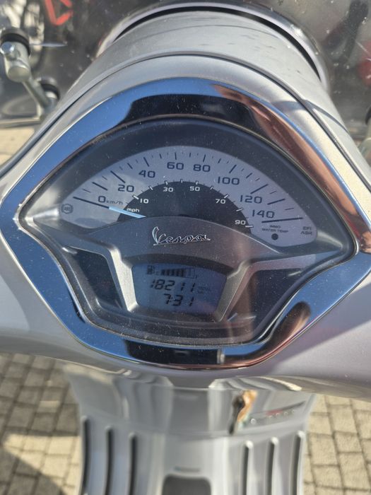 Piaggio vespa 300