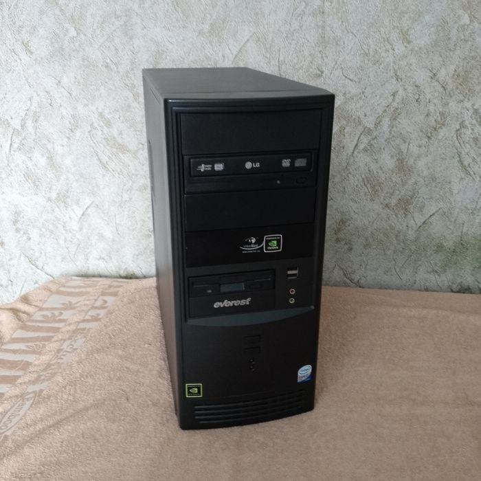 Компьютер Intel DG45CB/Core 2 Duo E8400-3,00 GHz/4Gb Ram/PCI-E/HDD-320