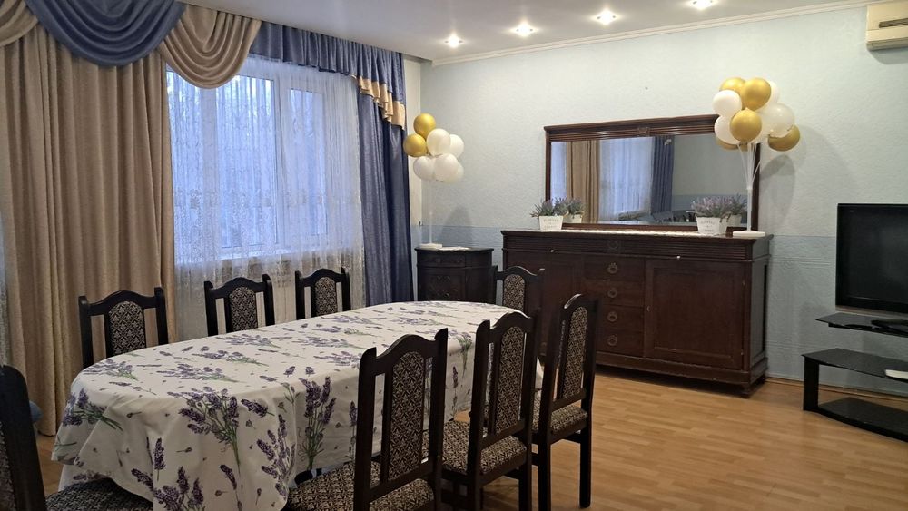 Аренда посуточно.Бассейн,барбекю,сауна,бильярд