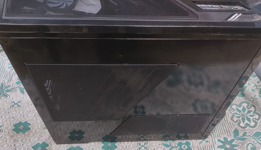 Корпус nzxt phantom black 8b-b8nl2-ugb