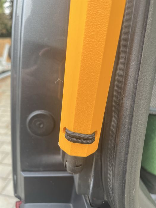 Podporki silownikow klapy bagaznika VW T6 T5 T4 California Multivan