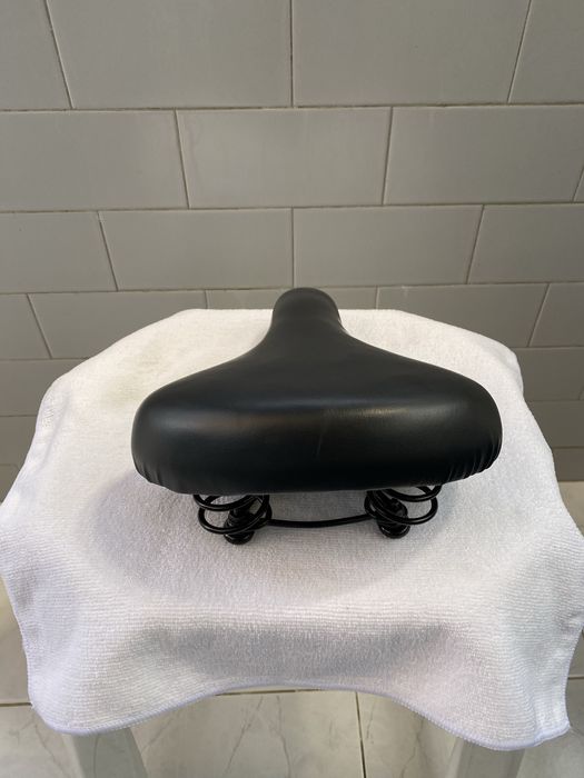 Selim para bicicleta estática/normal