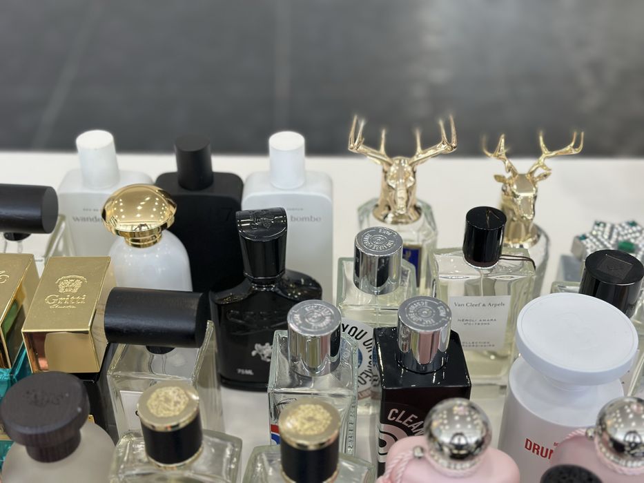 Оригінальні залишки парфумів у флаконах