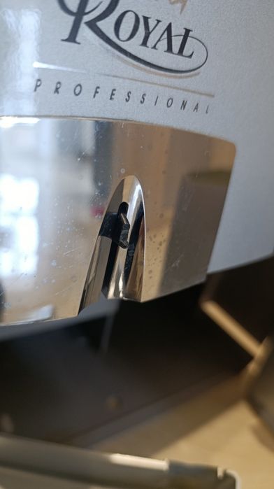 Saeco royal professional  кавомашина