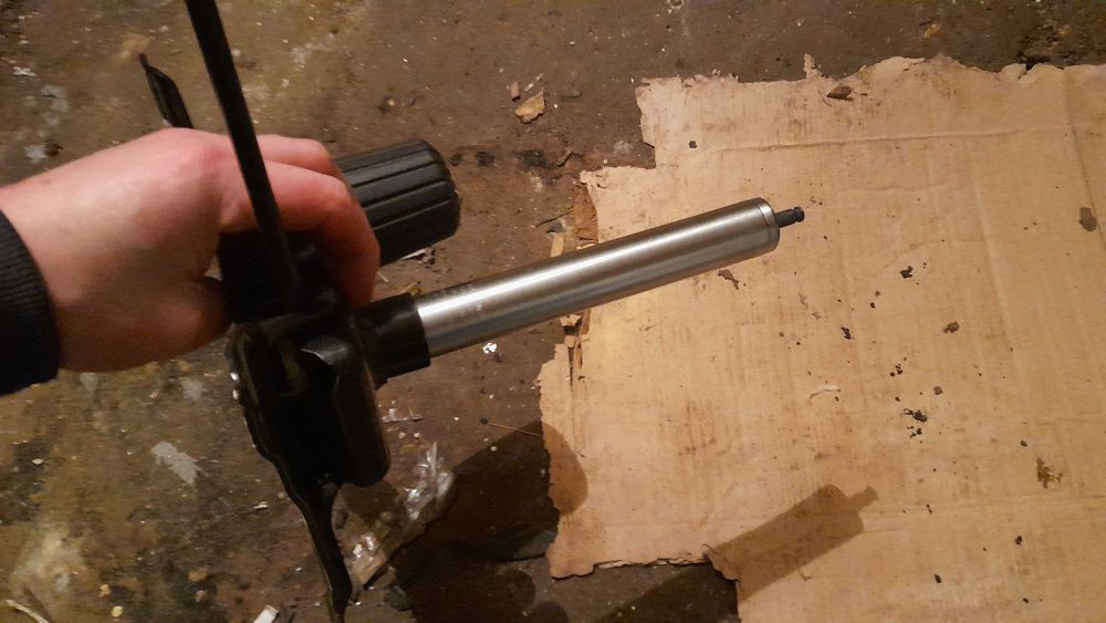 Пиастра 20х15 качающаяся офисного директорского кресла с газлифтом