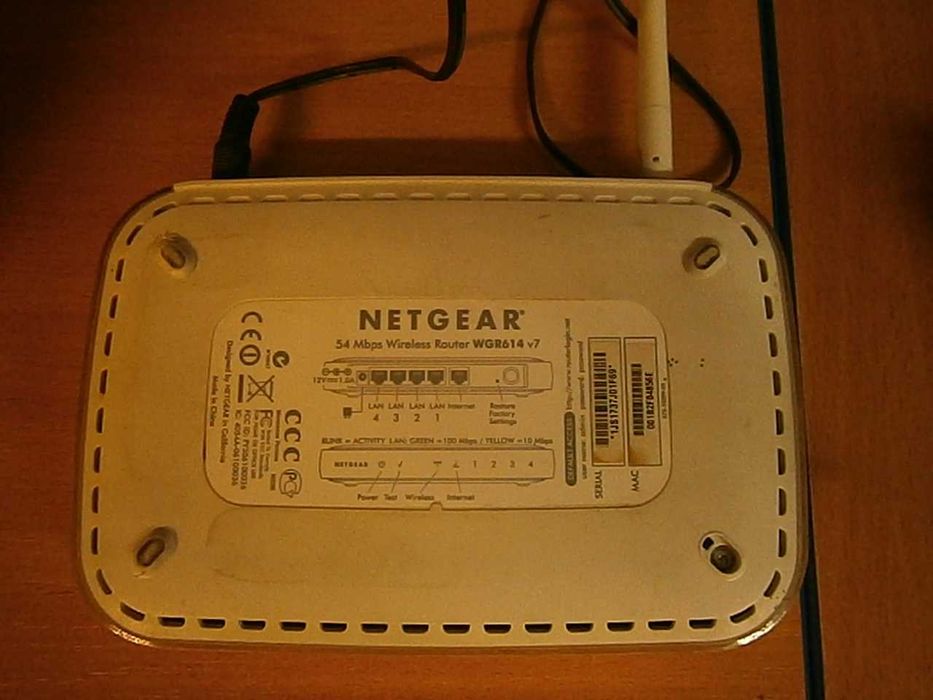 NETGEAR 54 Mbps Wireless Router WGR614 v7