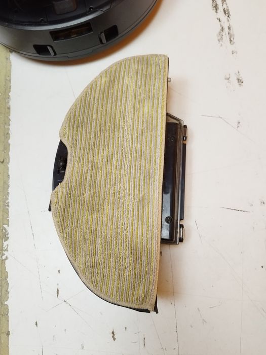 Robot sprzątający shark rv2600lfeu