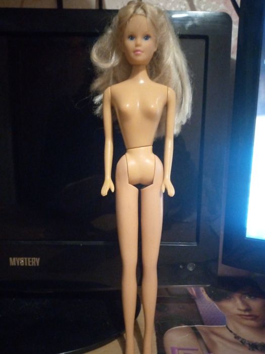 Продам кукол Барби