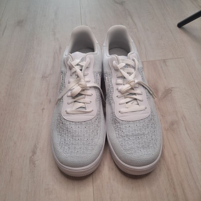Оригінальні чоловічі кросівки NIKE AIR FORCE 1 FLYKNIT LOW 2.0 WHITE A