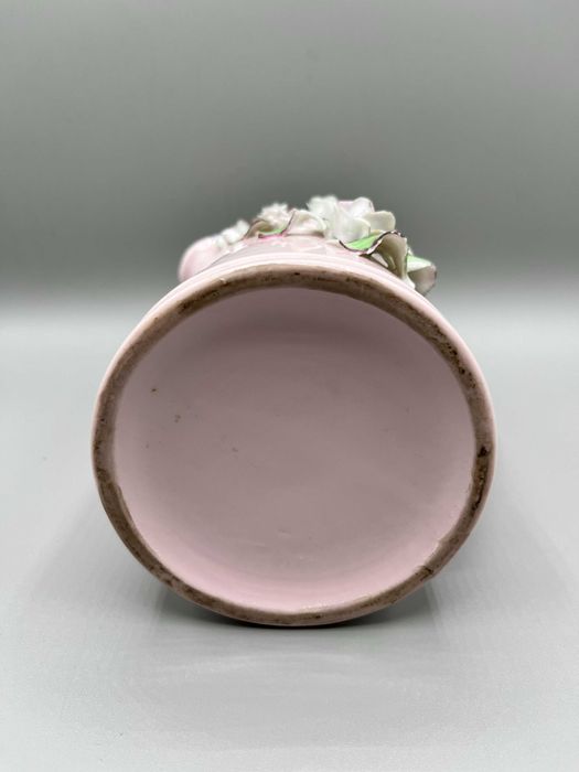 Jarro em cerâmica rosa