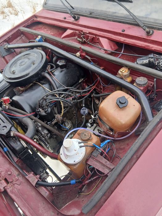 Продам ваз 21013