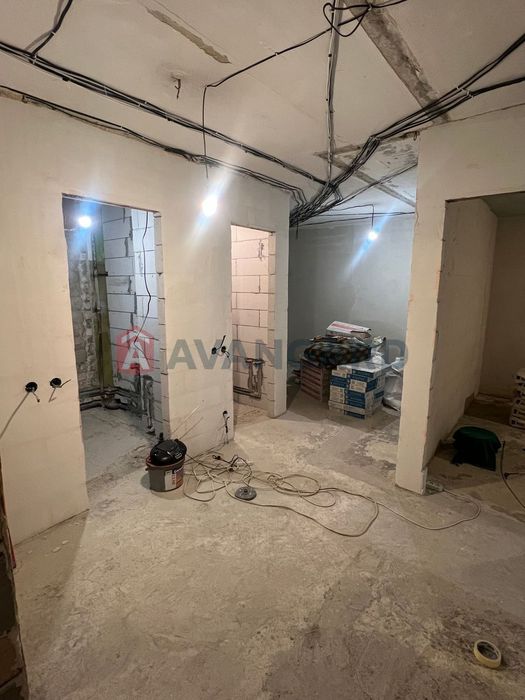 Берестейський,3кімнатна